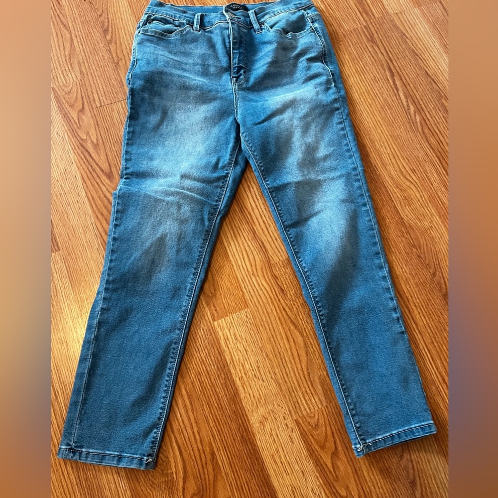 Curve Appeal Jeans